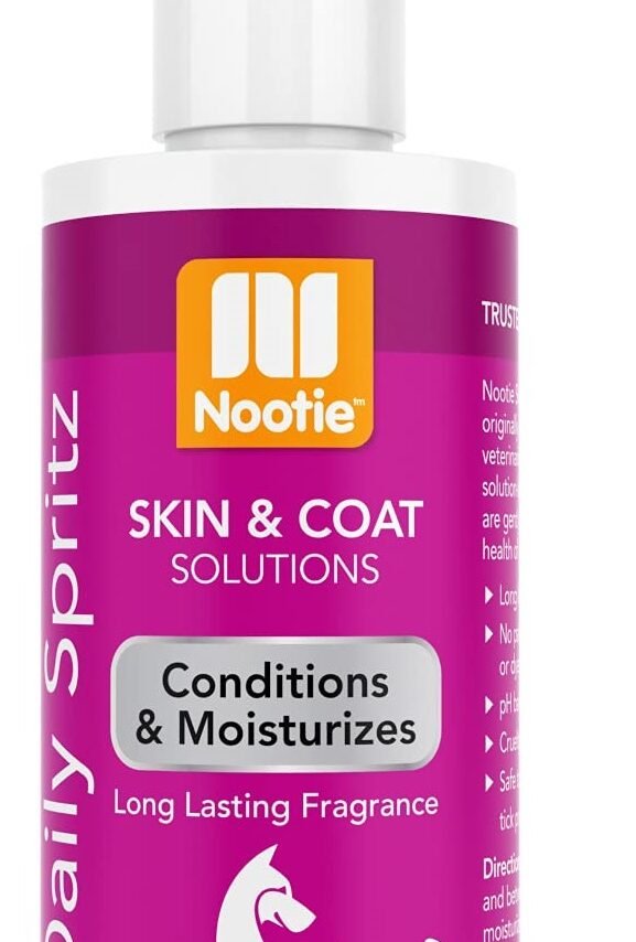 Nootie Daily Spritz Conditions Freshens Japanese Cherry Blossom 8Oz